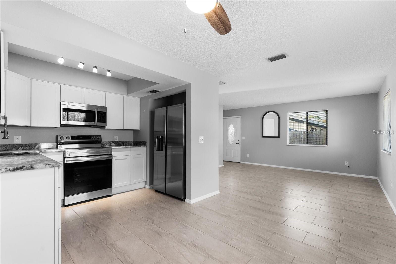 Image 9 of 48 For 1924 Fern Palm Drive