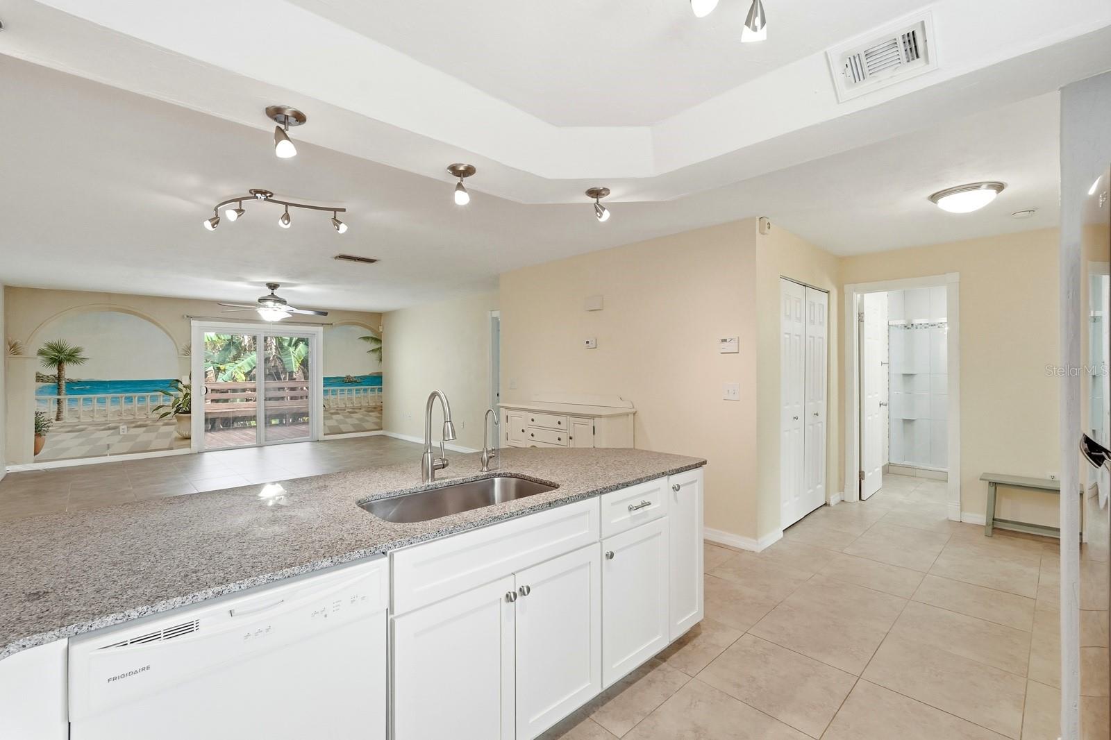 Image 12 of 46 For 120 Oak Lane