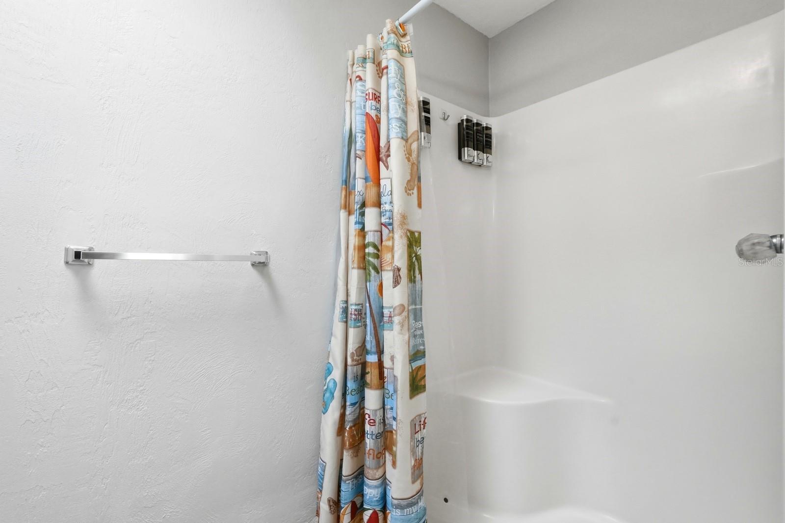 Image 26 of 46 For 120 Oak Lane