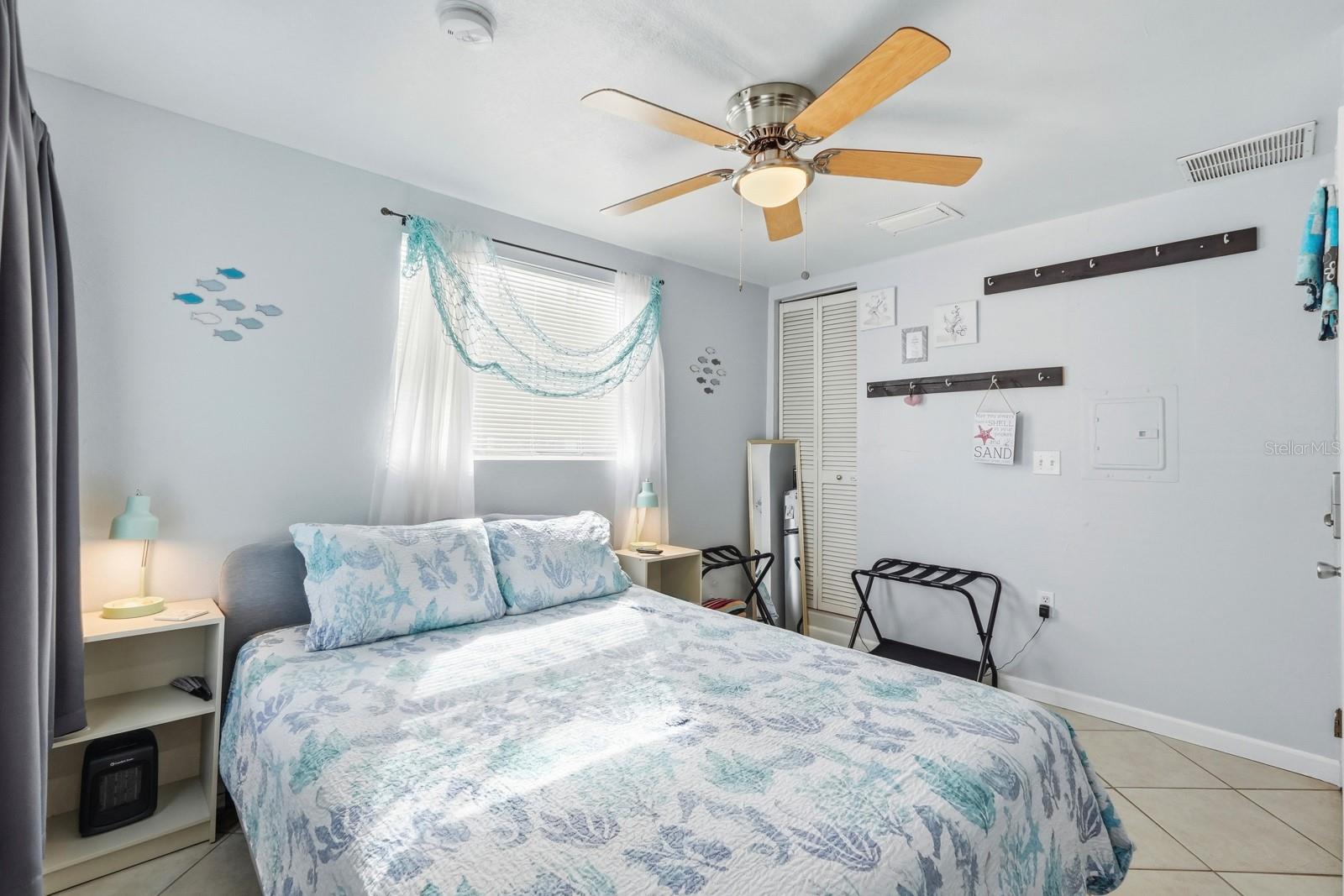 Image 36 of 64 For 715 Harvey Avenue