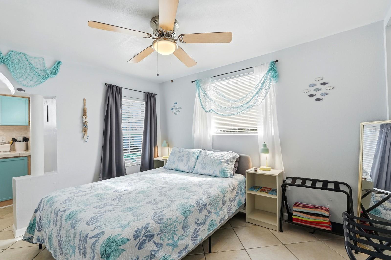 Image 37 of 64 For 715 Harvey Avenue