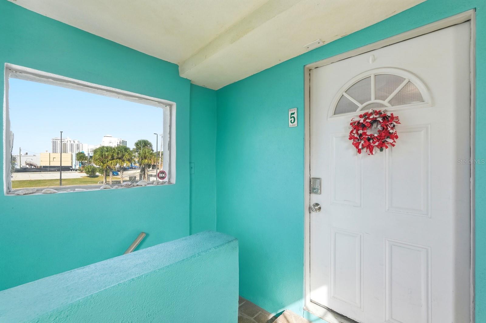 Image 39 of 64 For 715 Harvey Avenue