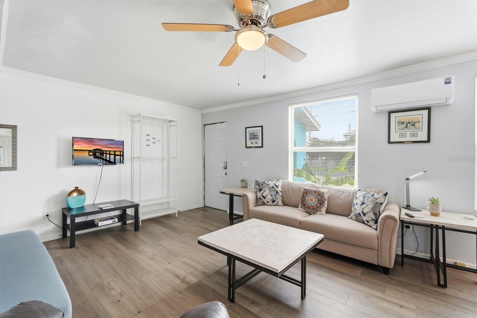 Image 9 of 64 For 715 Harvey Avenue