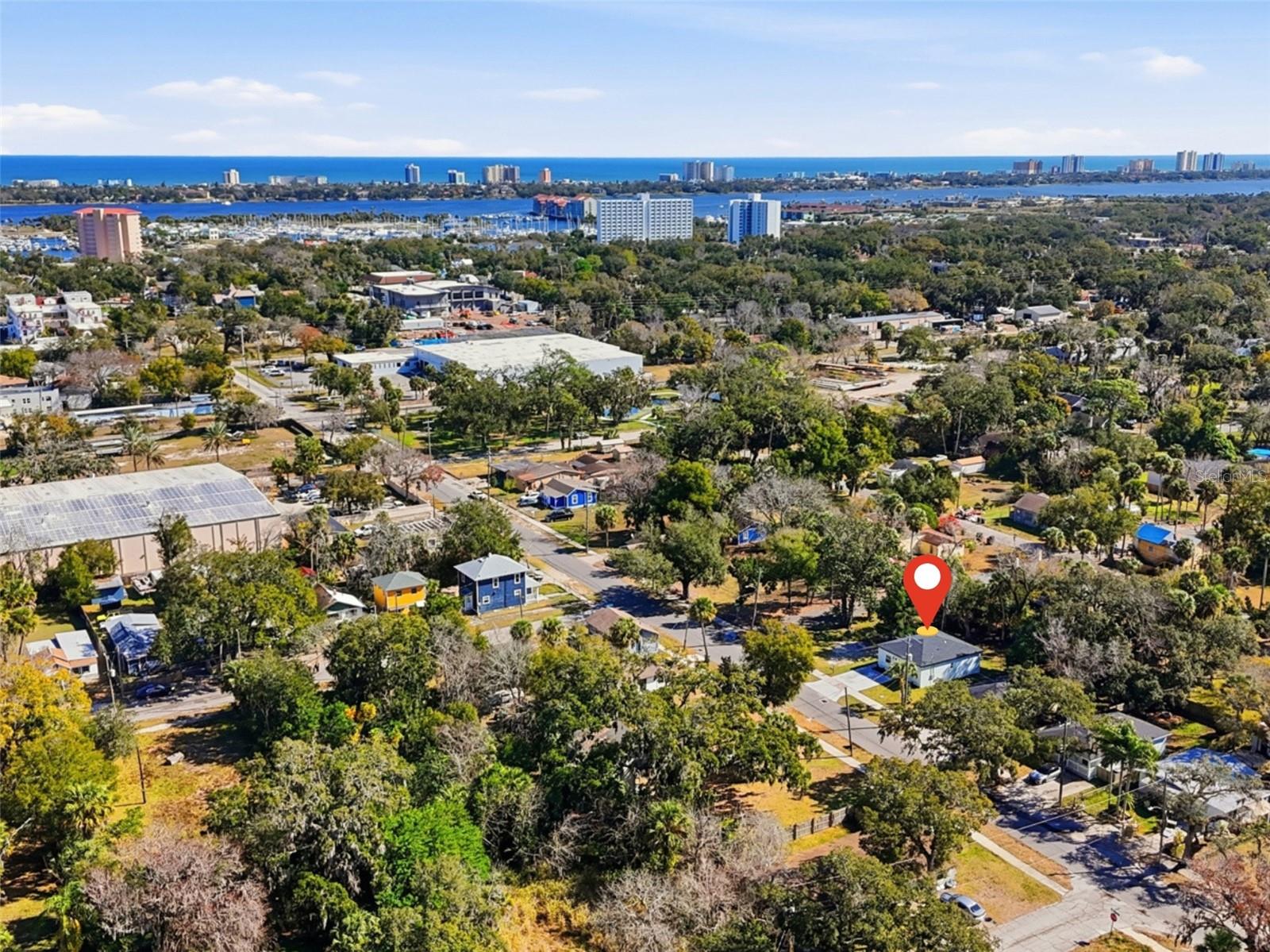 Image 29 of 33 For 557 Live Oak Avenue