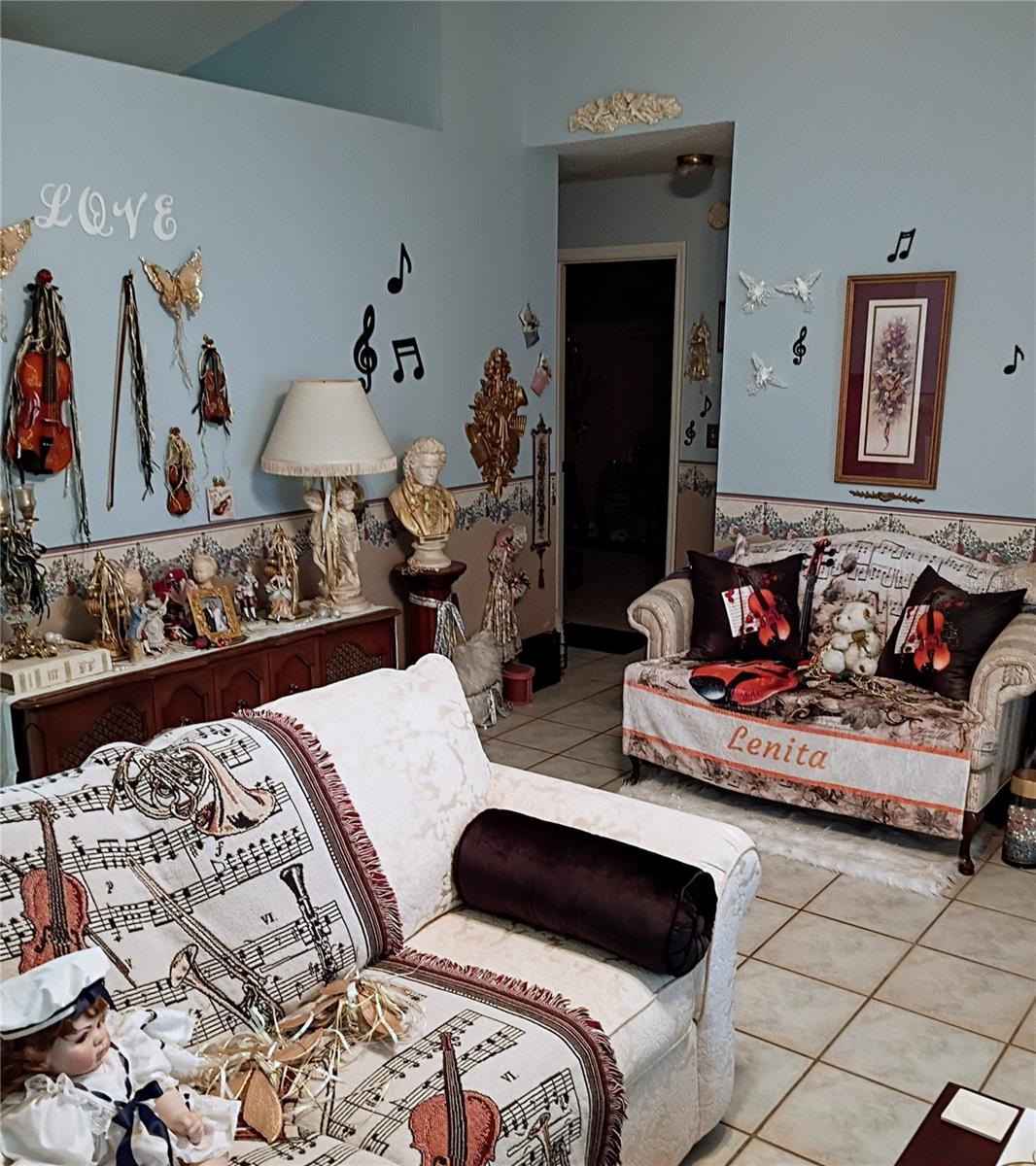 Image 15 of 25 For 564 Central Avenue