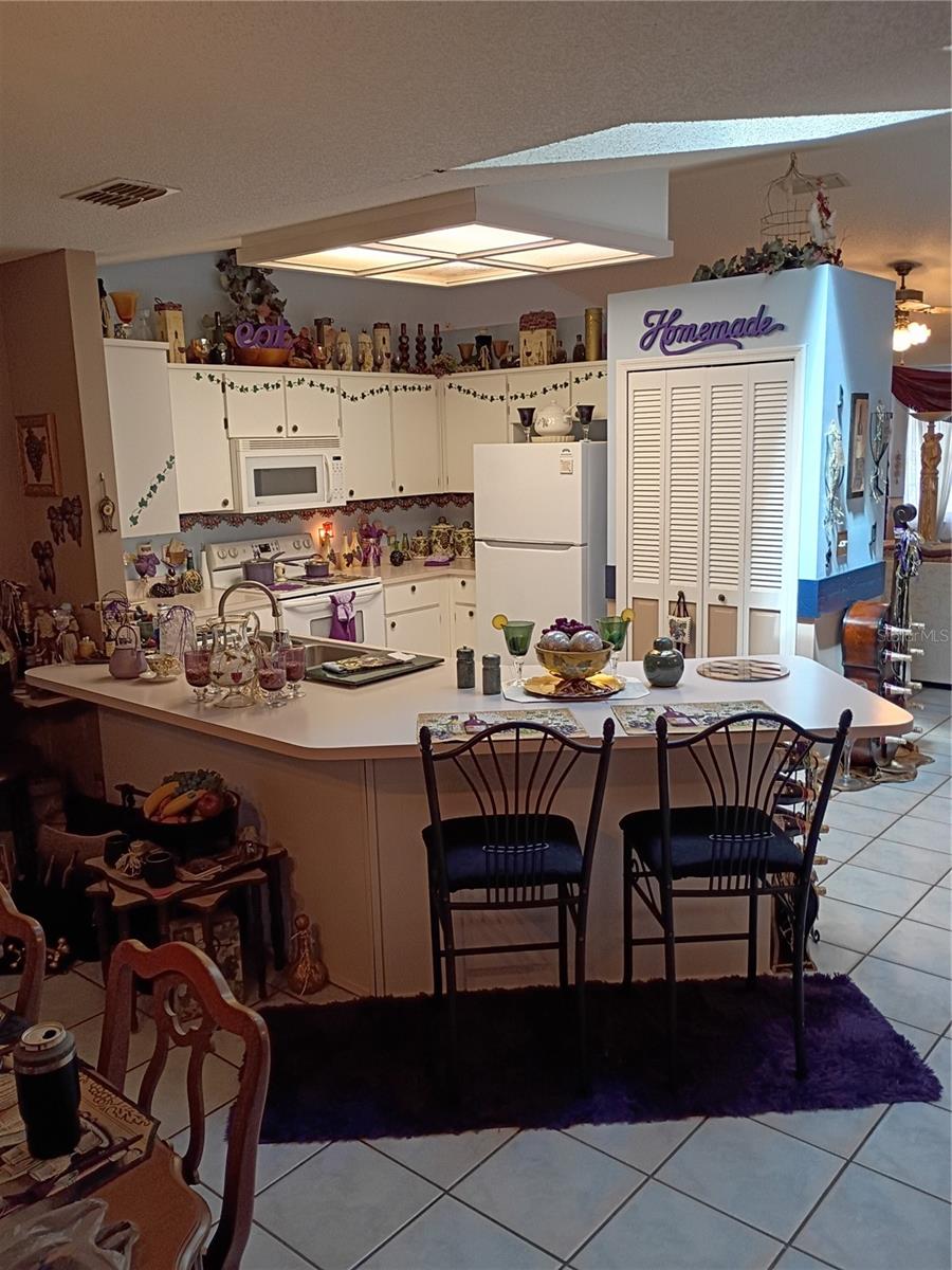 Image 23 of 25 For 564 Central Avenue