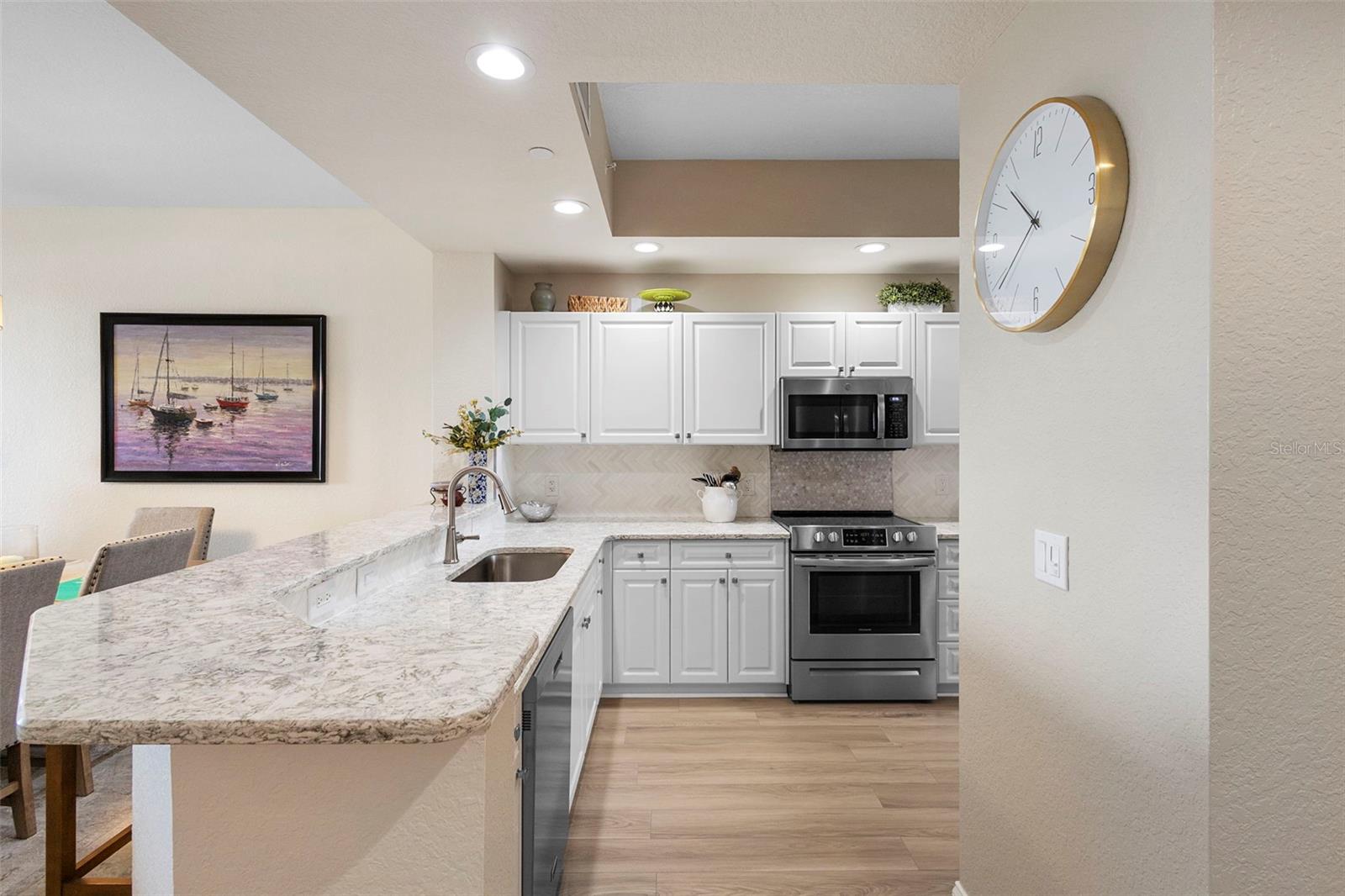 Image 10 of 44 For 265 Minorca Beach Way 704