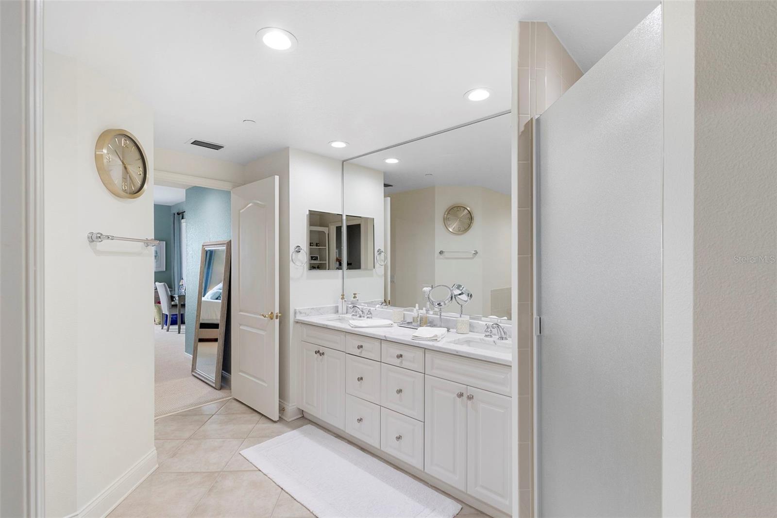 Image 25 of 44 For 265 Minorca Beach Way 704