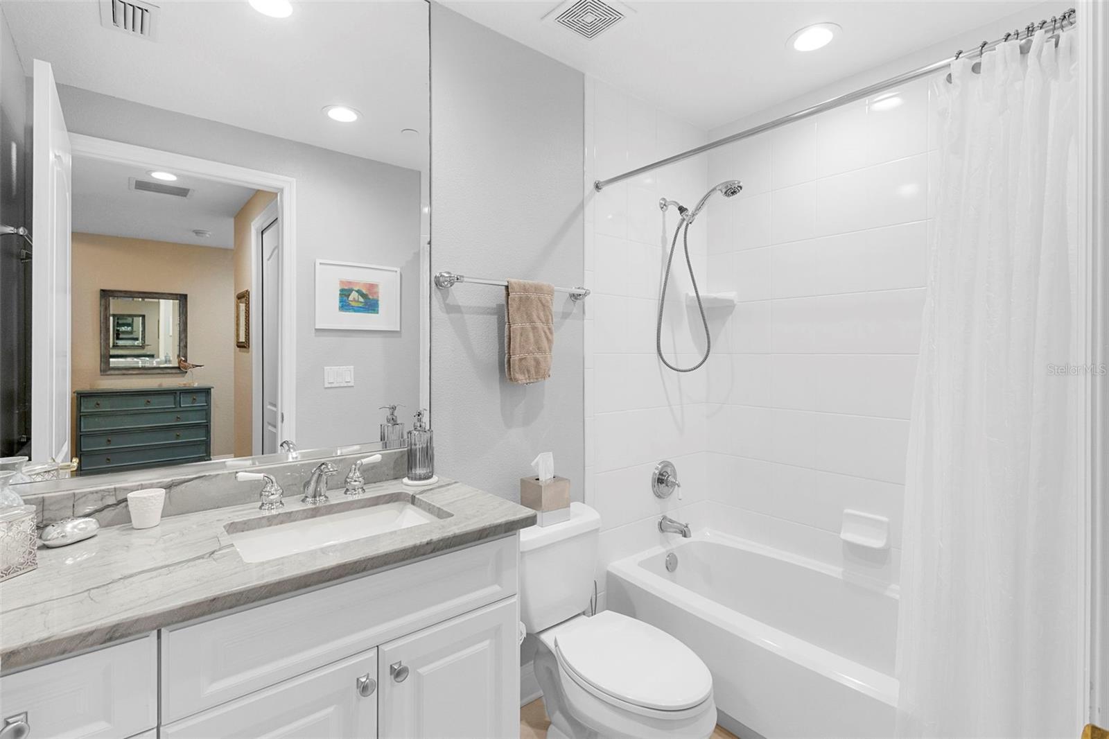 Image 28 of 44 For 265 Minorca Beach Way 704