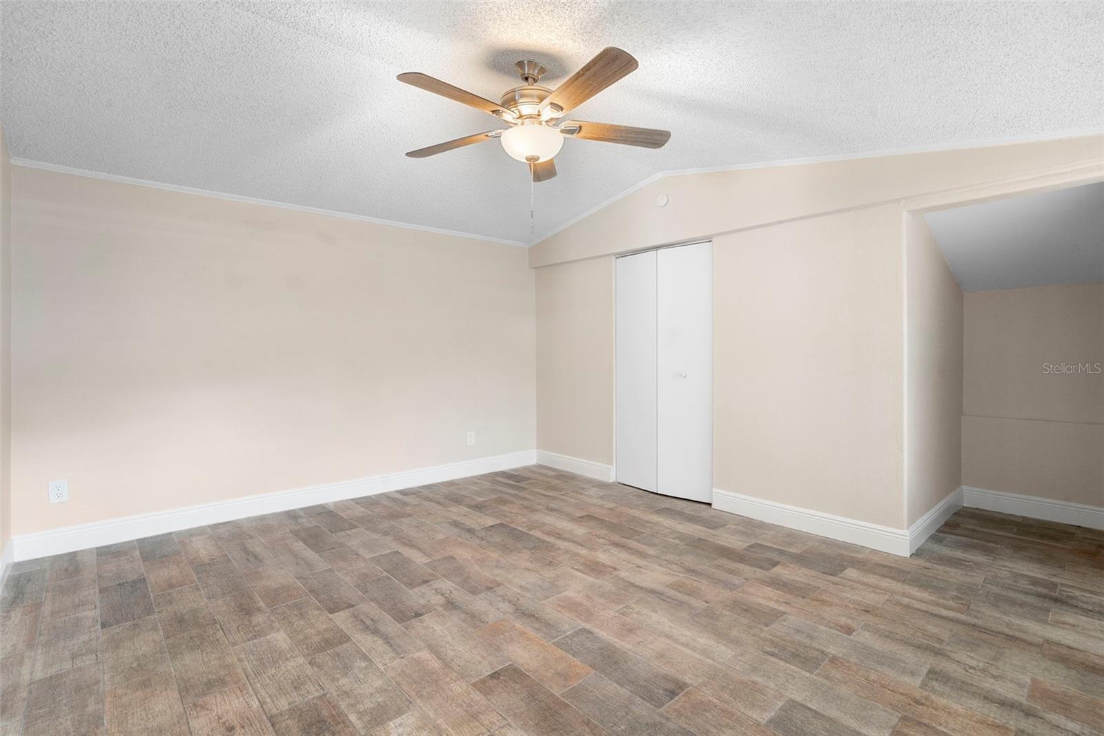 Image 17 of 66 For 5136 Barnegat Point Road