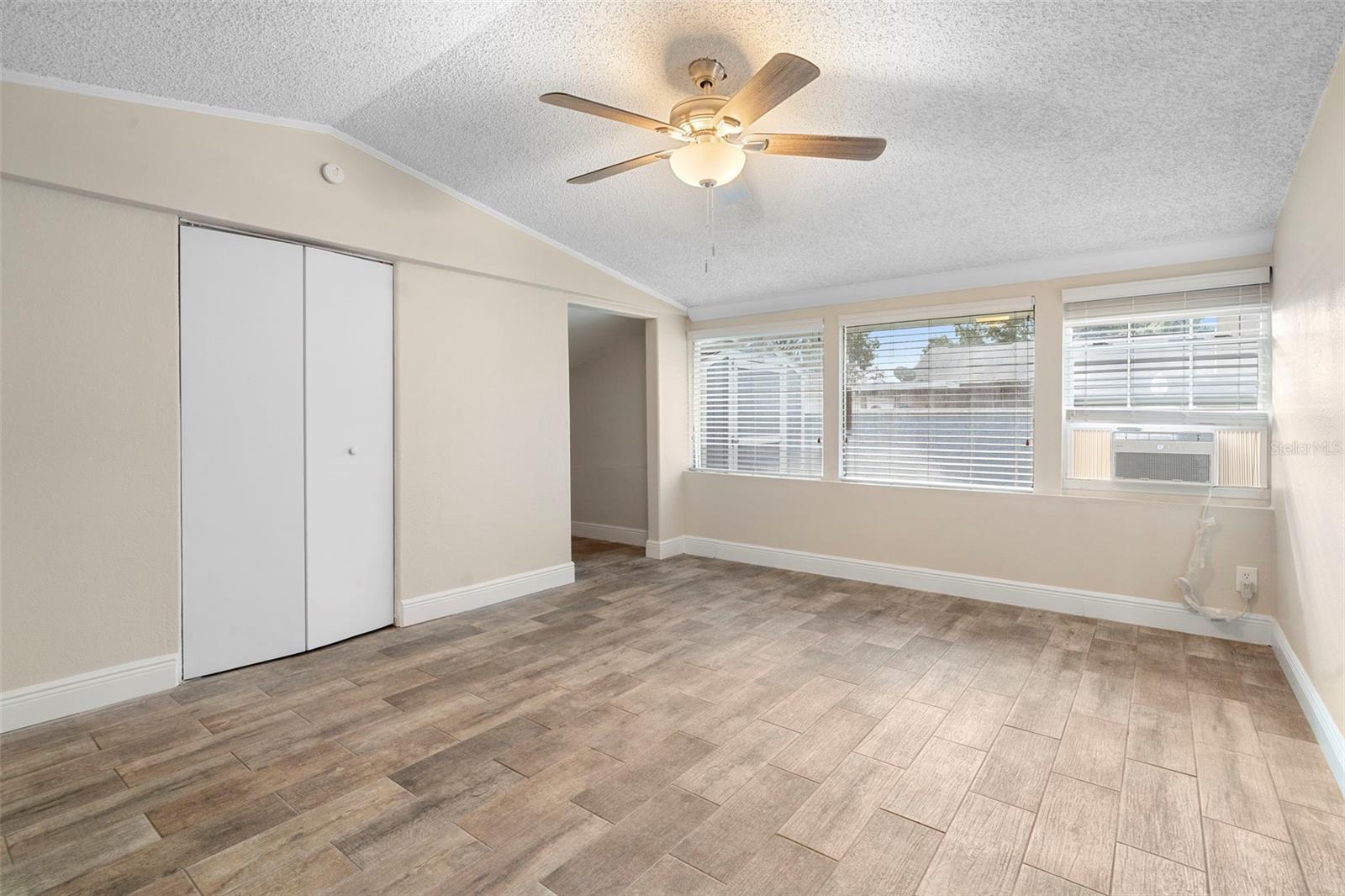 Image 18 of 66 For 5136 Barnegat Point Road