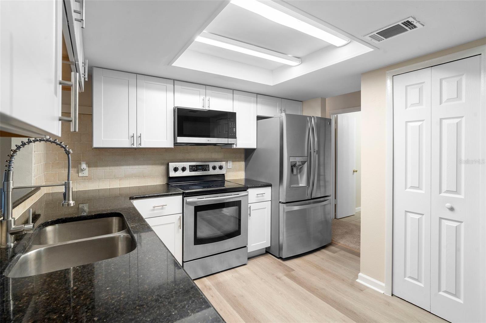 Image 28 of 66 For 5136 Barnegat Point Road