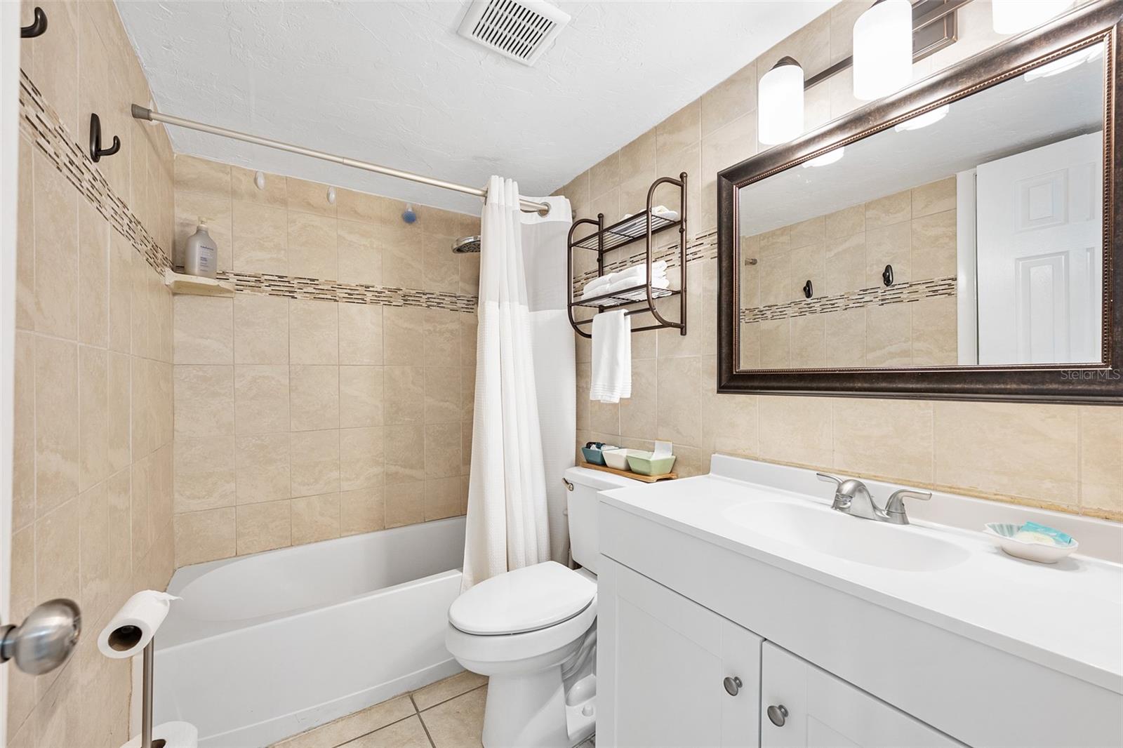 Image 12 of 20 For 3724 Atlantic Avenue 1