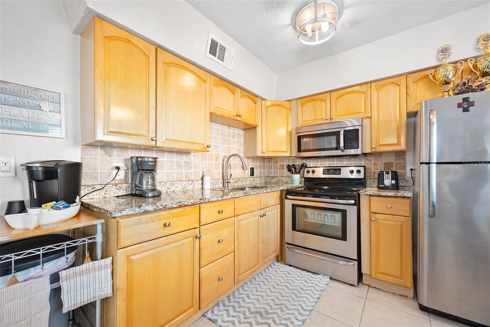 Image 7 of 20 For 3724 Atlantic Avenue 1