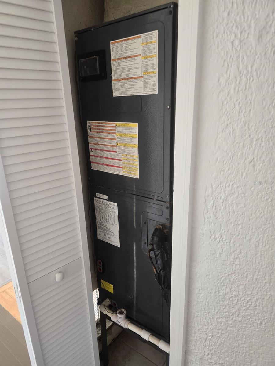 Image 20 of 37 For 701 Beresford Road