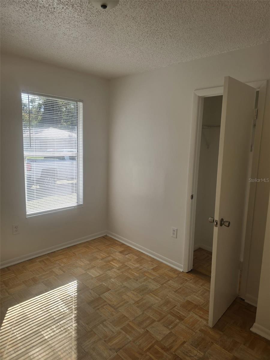 Image 35 of 37 For 701 Beresford Road