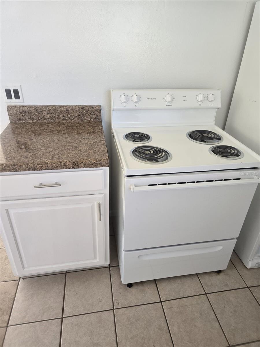 Image 7 of 37 For 701 Beresford Road