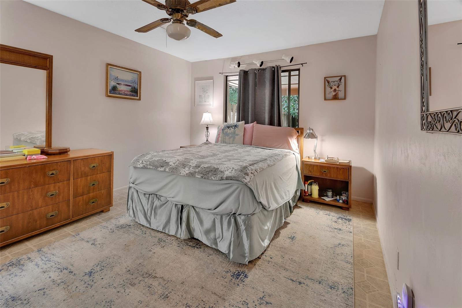 Image 12 of 35 For 56 Park Place