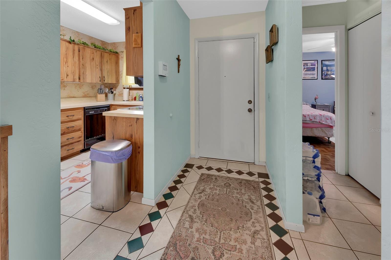 Image 2 of 35 For 56 Park Place