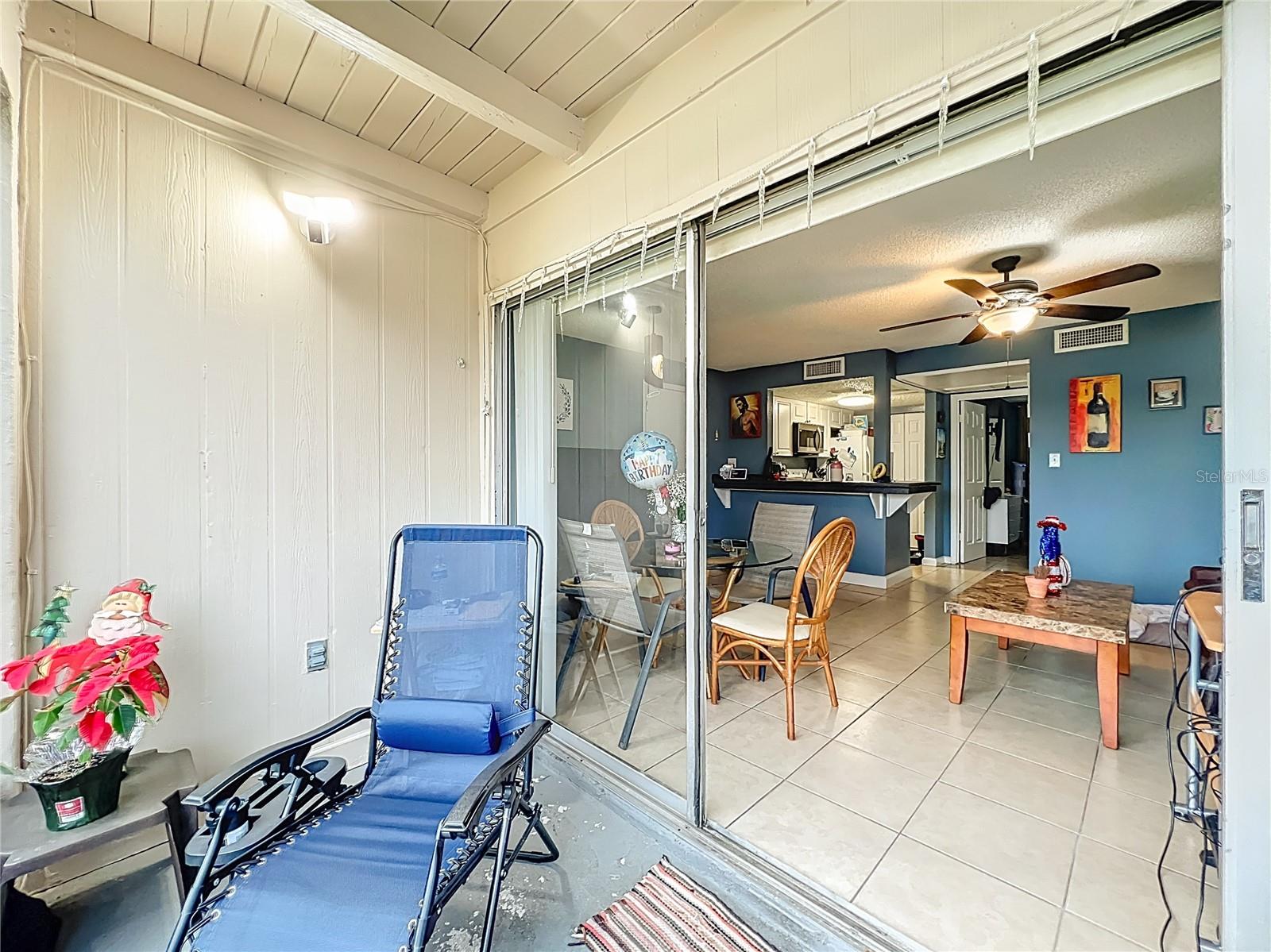 Image 19 of 21 For 582 Orange Drive 100