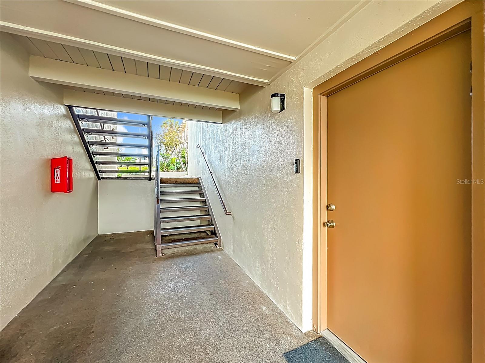 Image 4 of 21 For 582 Orange Drive 100