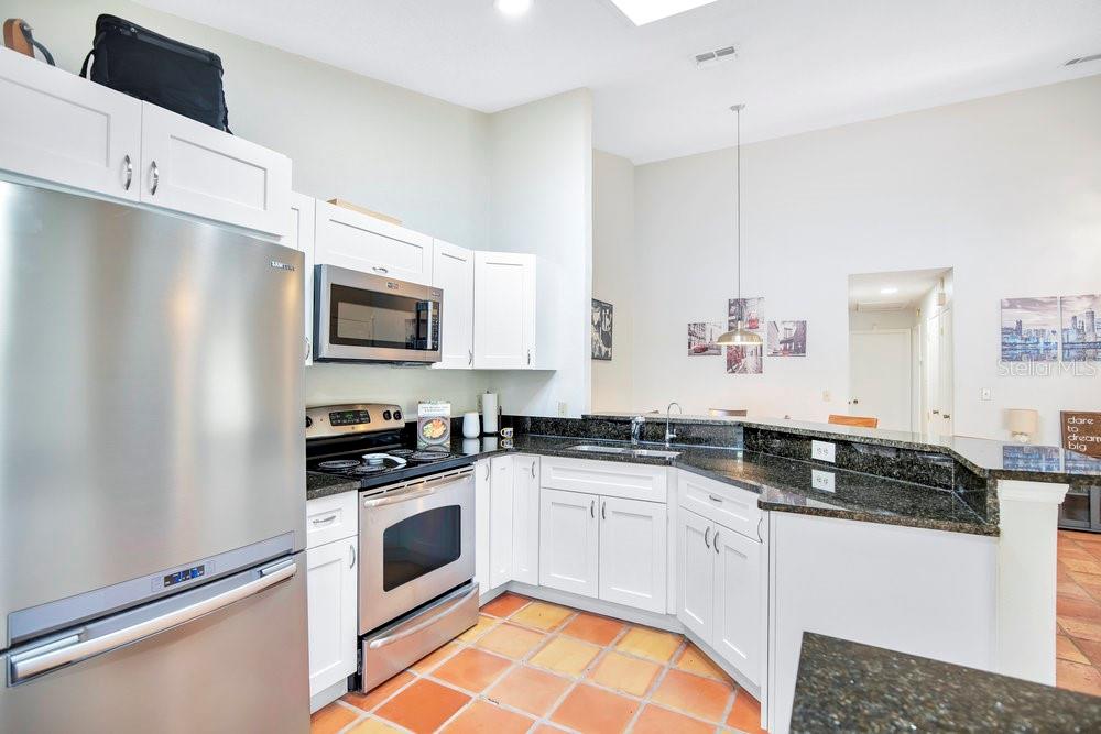 Image 10 of 33 For 1500 Rivers Edge Drive