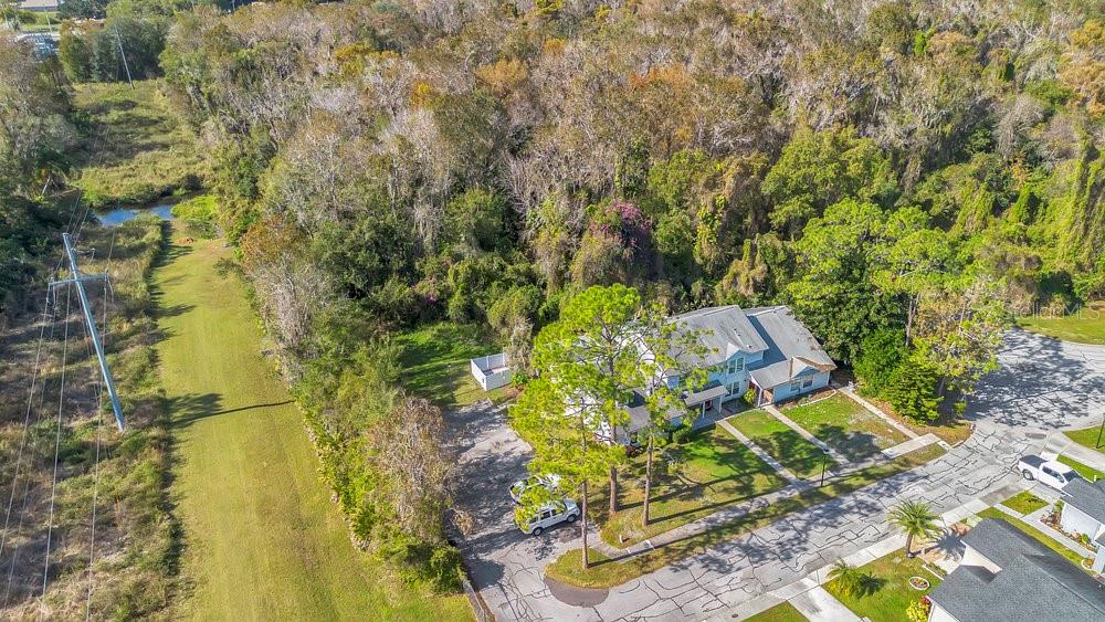 Image 27 of 33 For 1500 Rivers Edge Drive