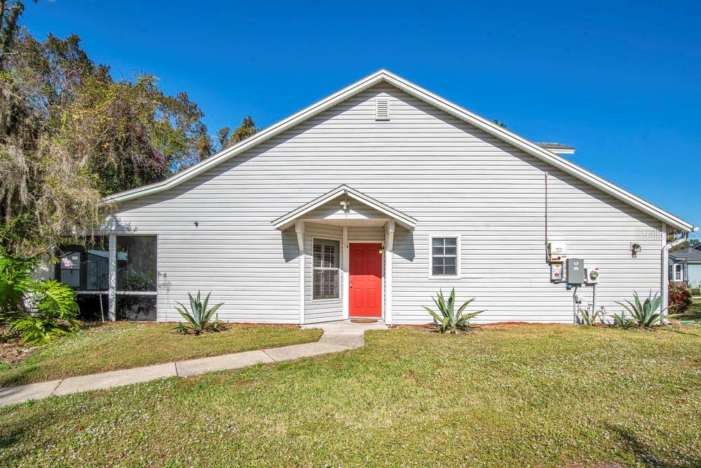 Image 3 of 33 For 1500 Rivers Edge Drive