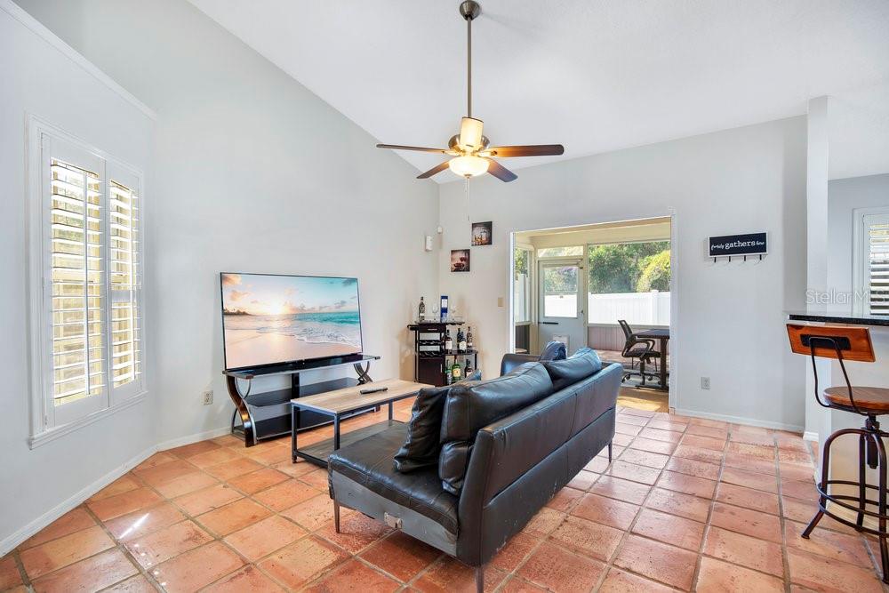 Image 7 of 33 For 1500 Rivers Edge Drive