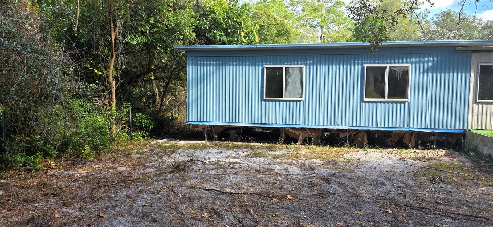 Image 3 of 38 For 27721 Nancy Avenue