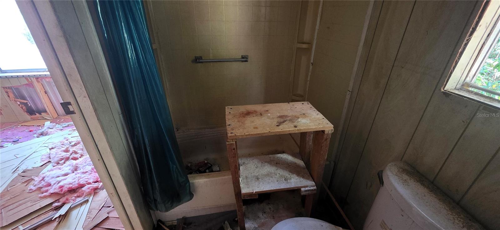 Image 35 of 38 For 27721 Nancy Avenue