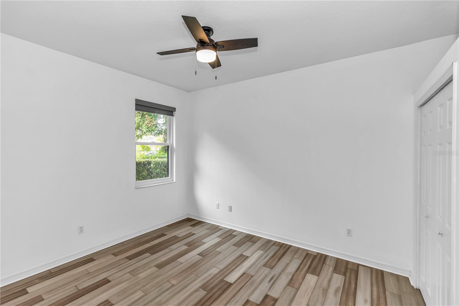 Image 23 of 40 For 36 Bass Lake Drive