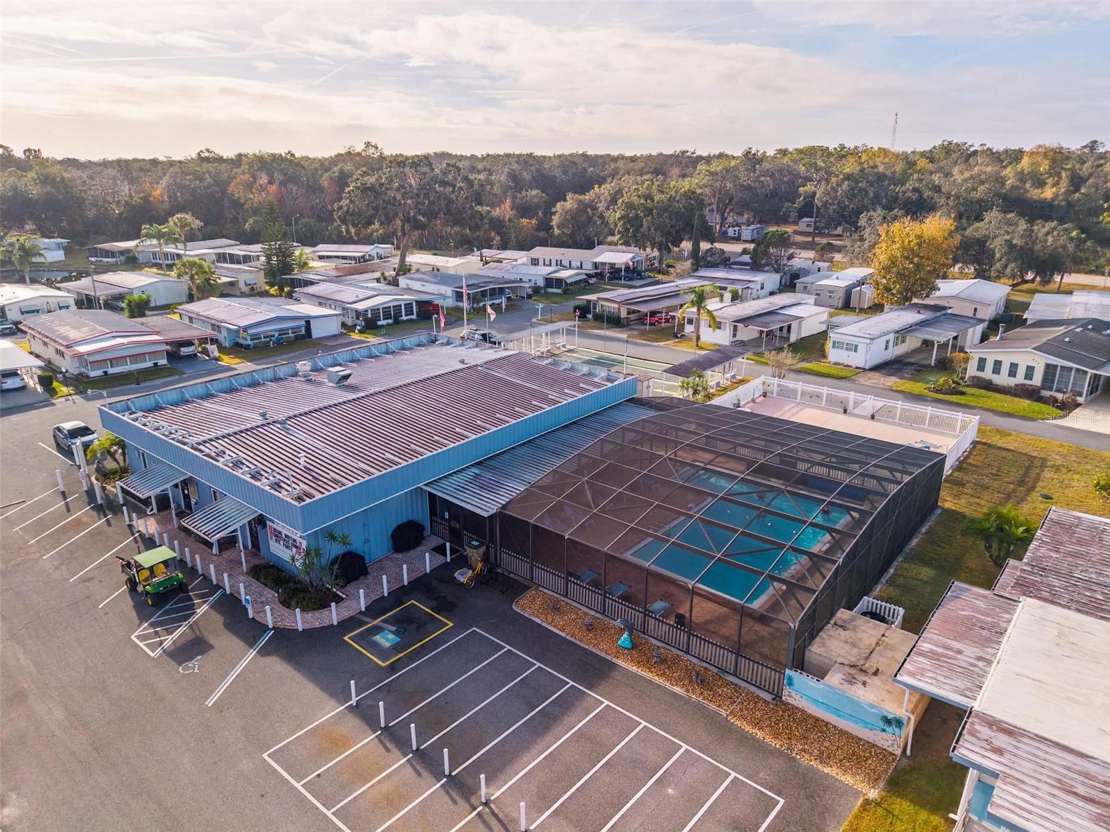 Image 42 of 60 For 684 Cindi Avenue