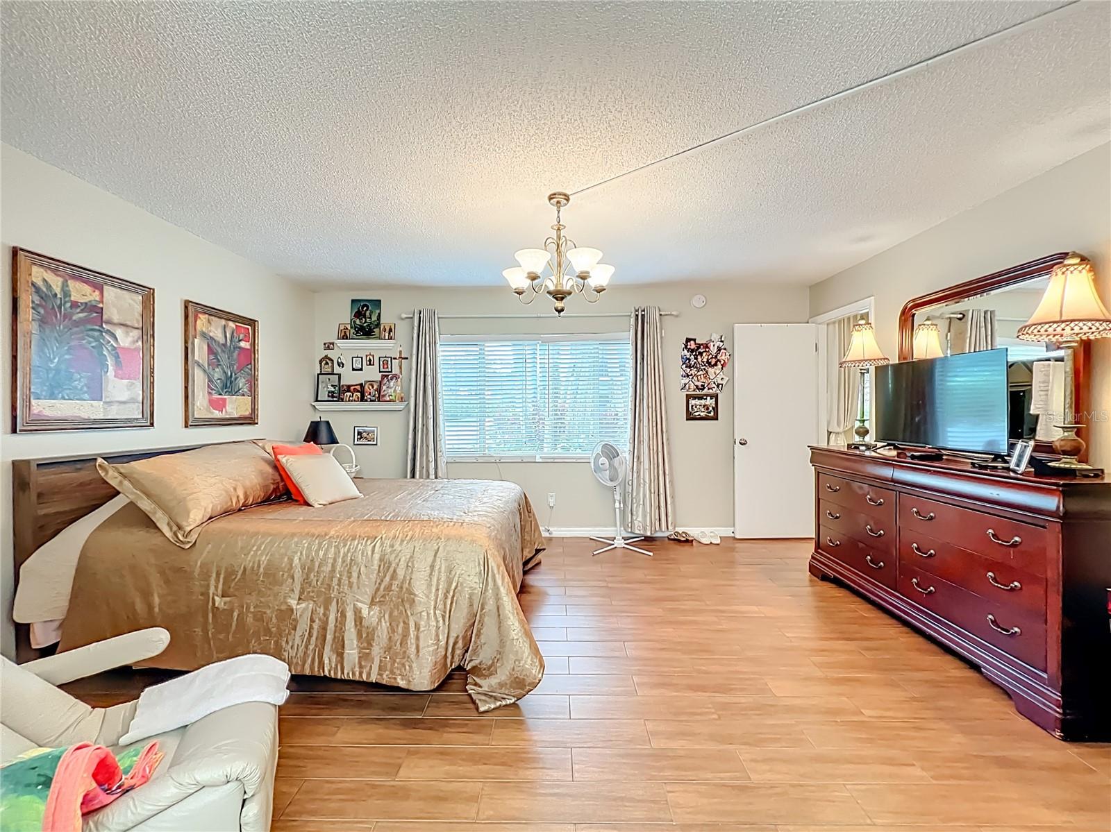 Image 22 of 34 For 12 Escondido Court 113