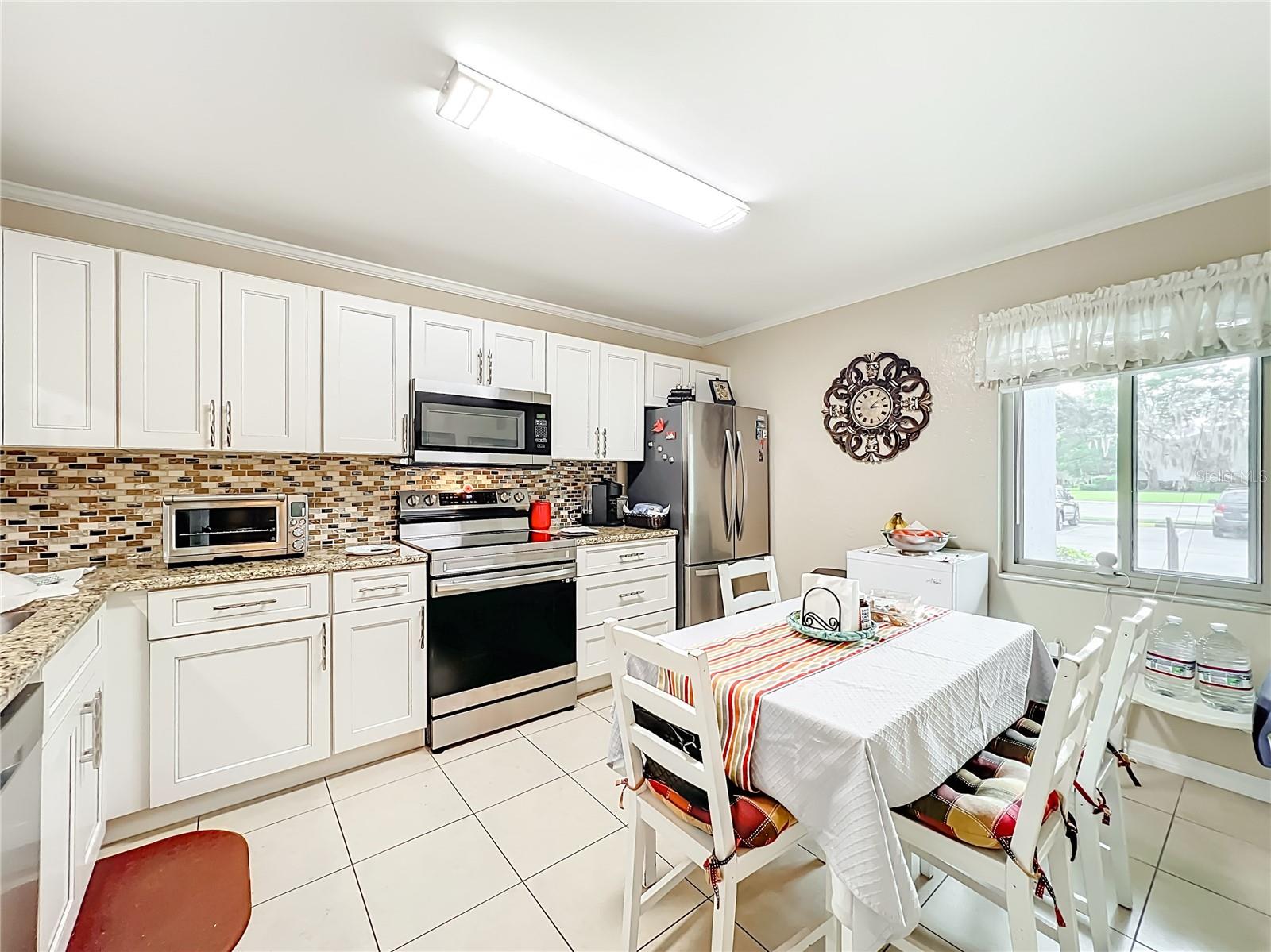 Image 9 of 34 For 12 Escondido Court 113