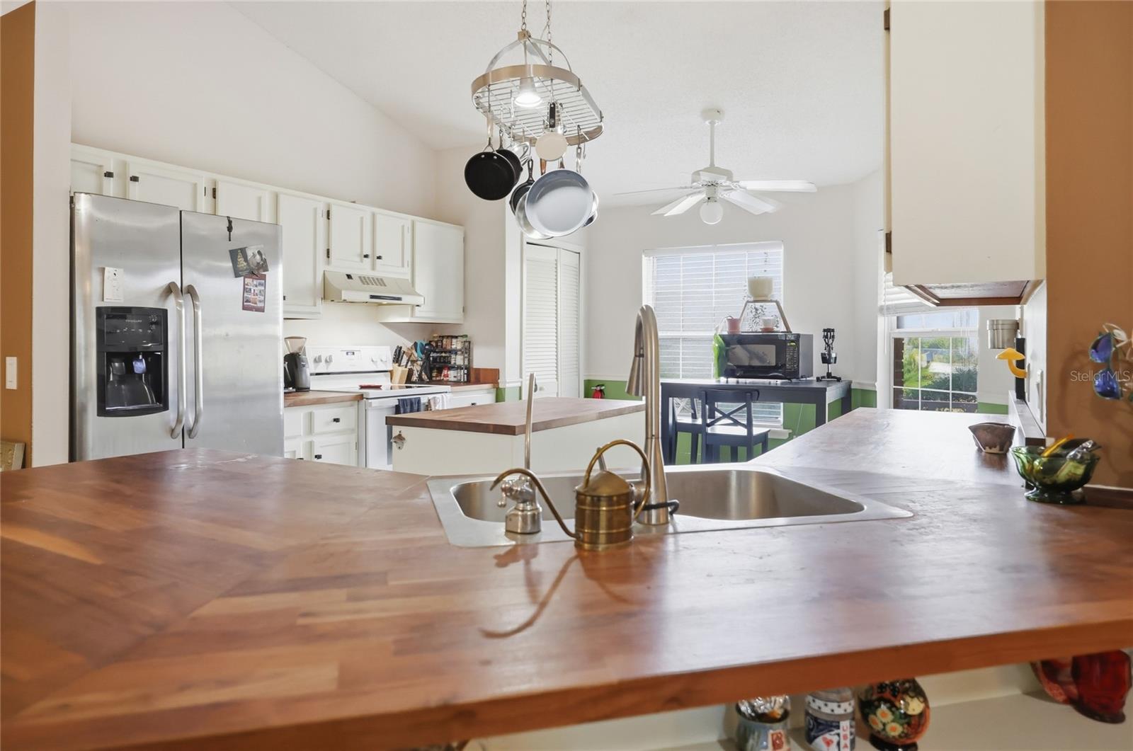 Image 6 of 22 For 905 Northern Oaks Terrace