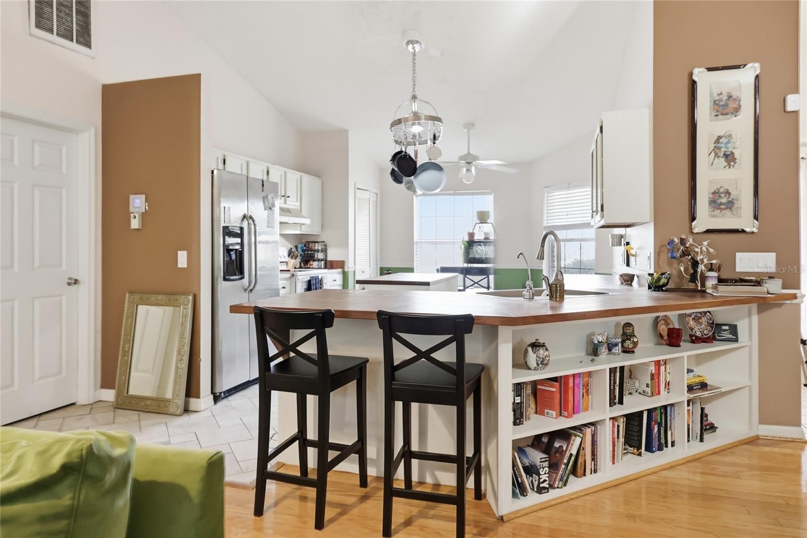 Image 7 of 22 For 905 Northern Oaks Terrace