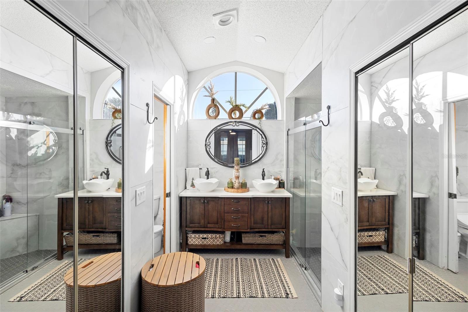 Image 24 of 37 For 2656 Ivydale Drive