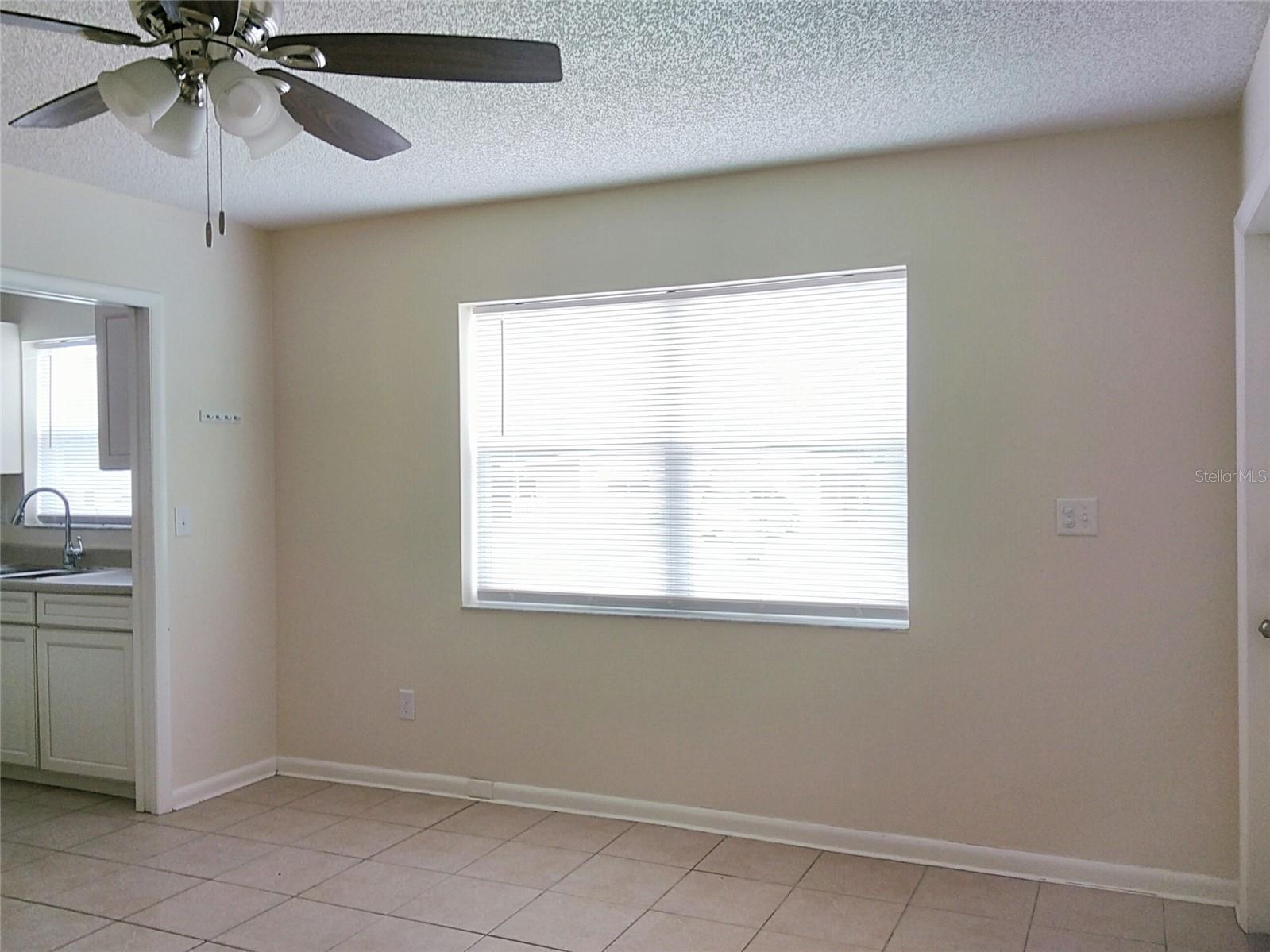 Image 10 of 21 For 867 Chippendale Street