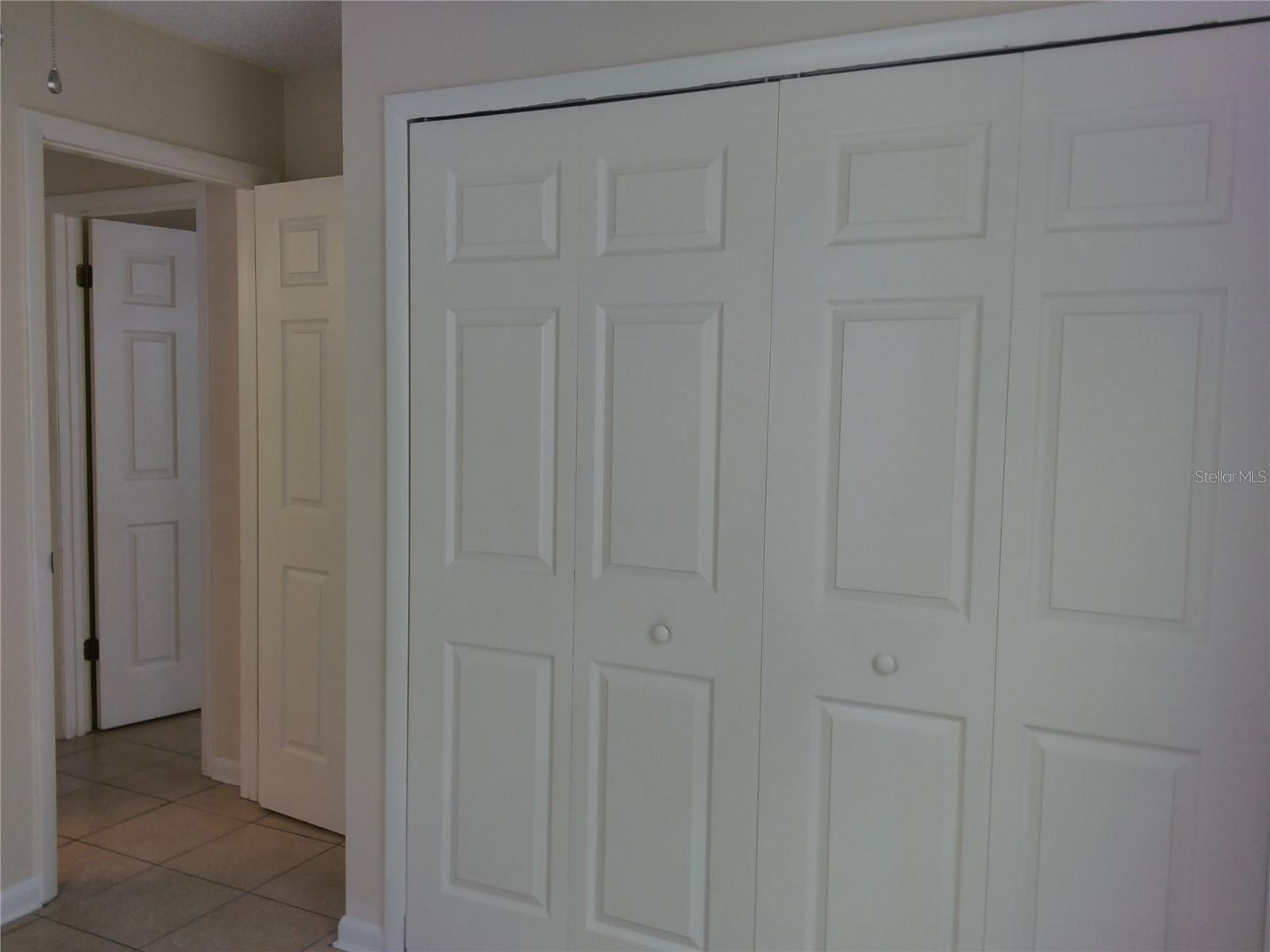 Image 14 of 21 For 867 Chippendale Street