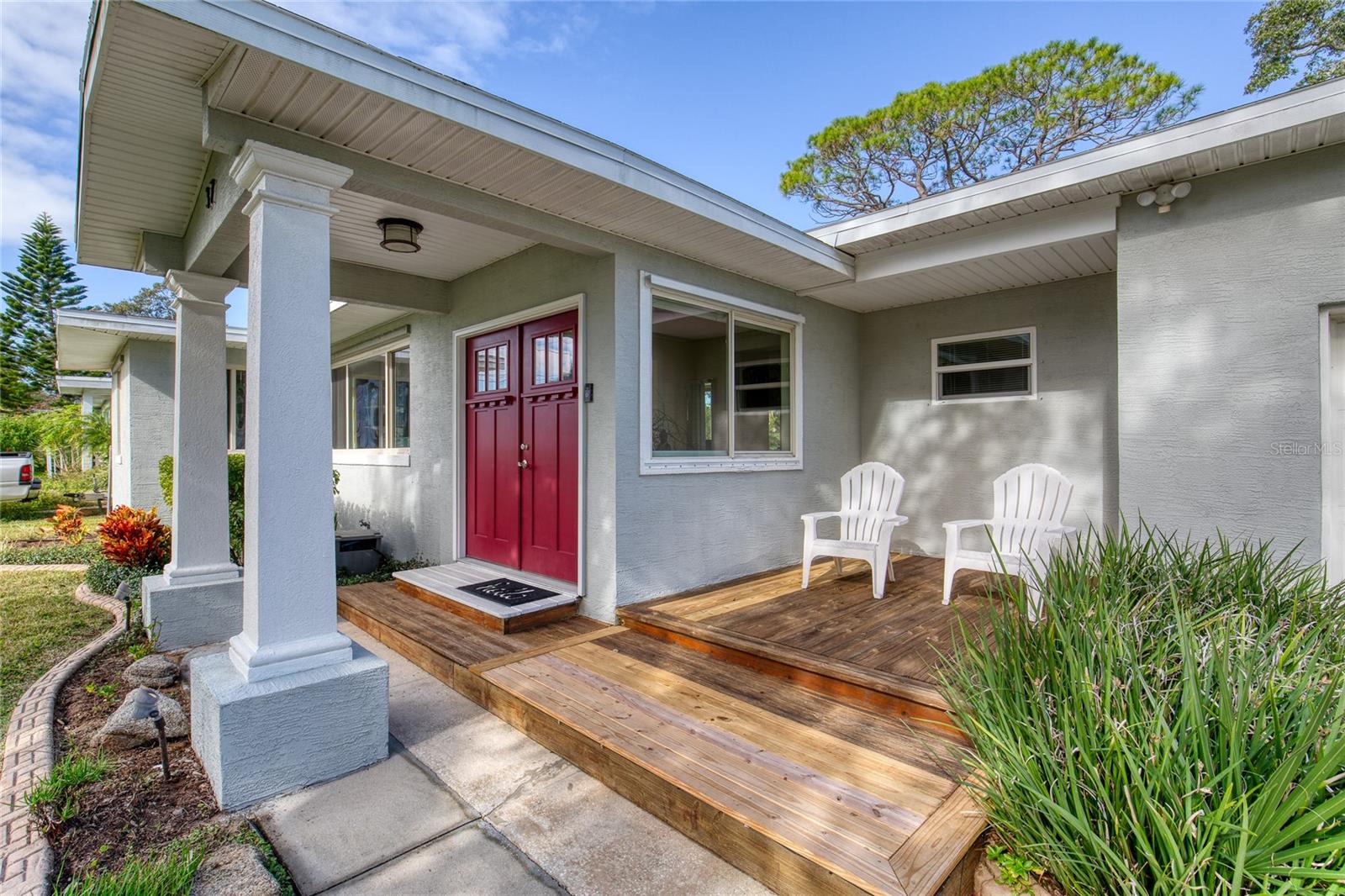 Image 5 of 52 For 37 Reynolds Avenue