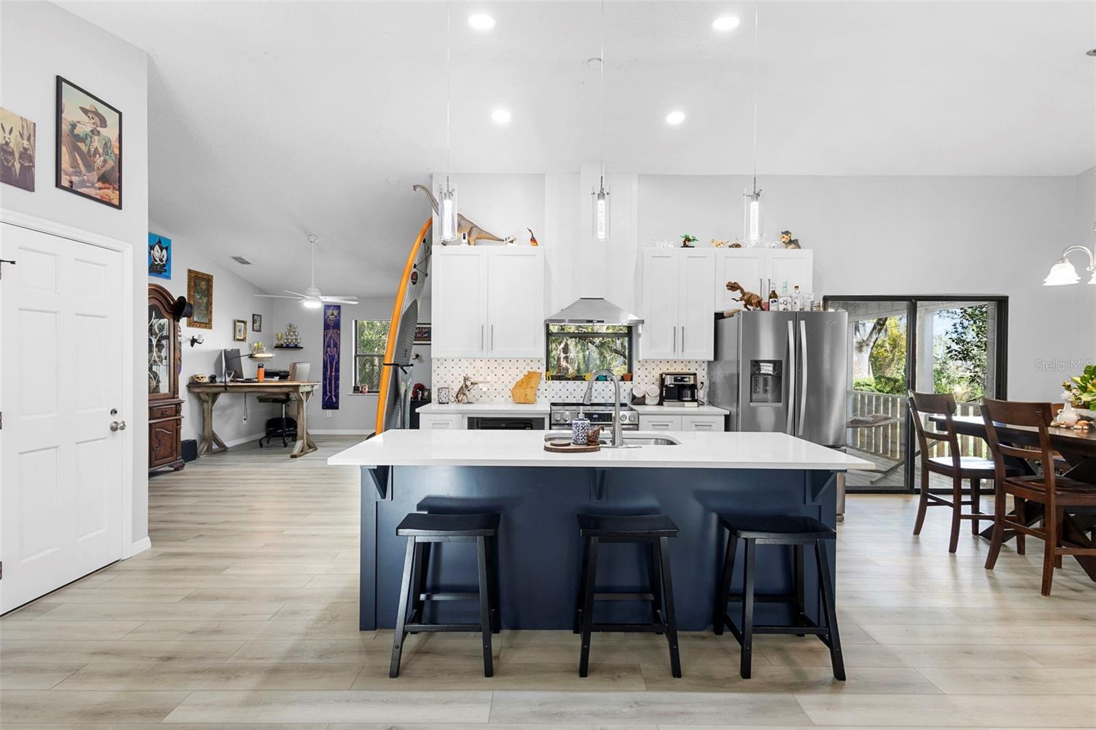 Image 11 of 30 For 3039 Etta Circle