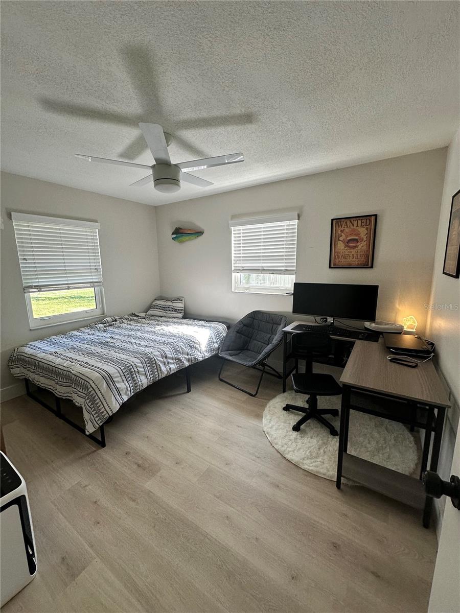 Image 11 of 21 For 650 Minnesota Avenue