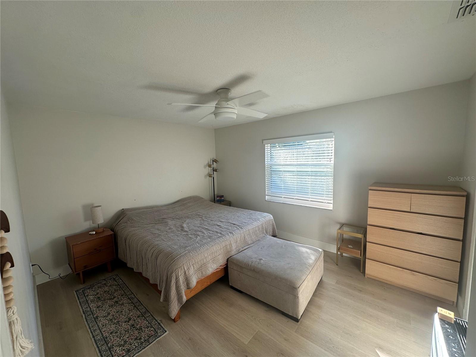 Image 14 of 21 For 650 Minnesota Avenue