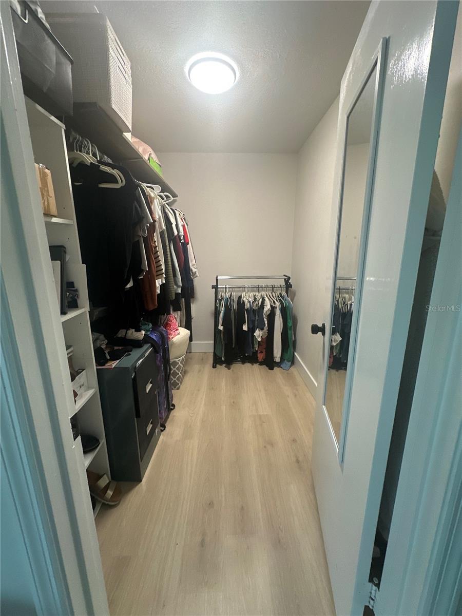 Image 16 of 21 For 650 Minnesota Avenue