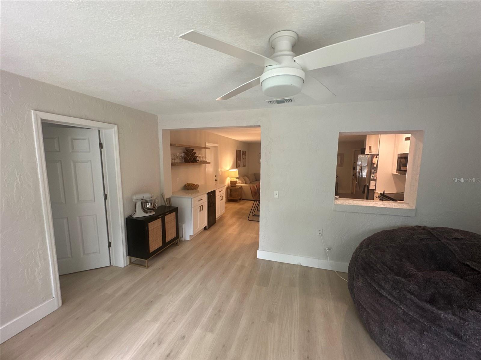 Image 8 of 21 For 650 Minnesota Avenue