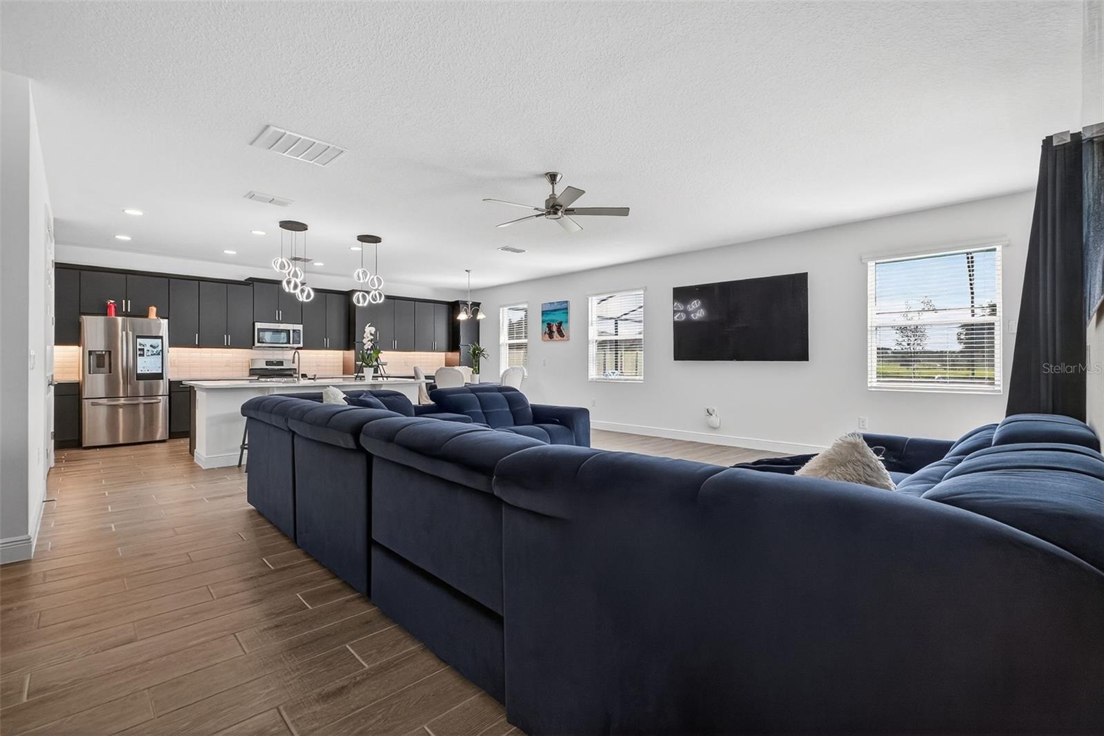 Image 16 of 62 For 6022 Sierra Crown Street