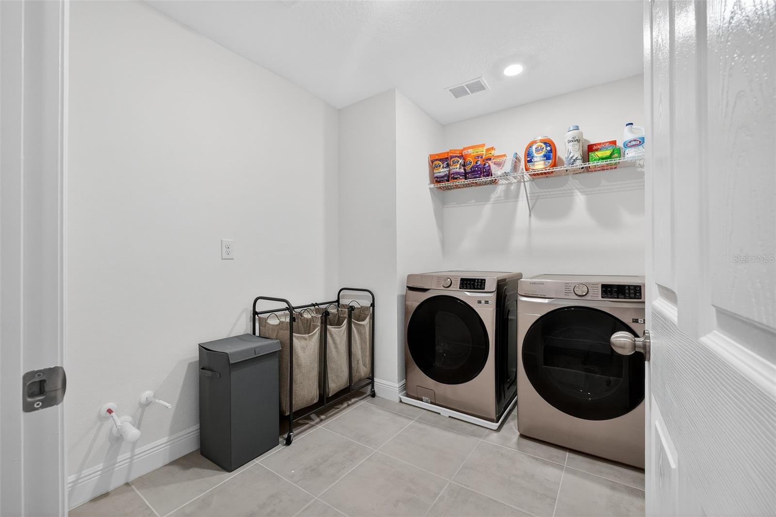 Image 27 of 62 For 6022 Sierra Crown Street