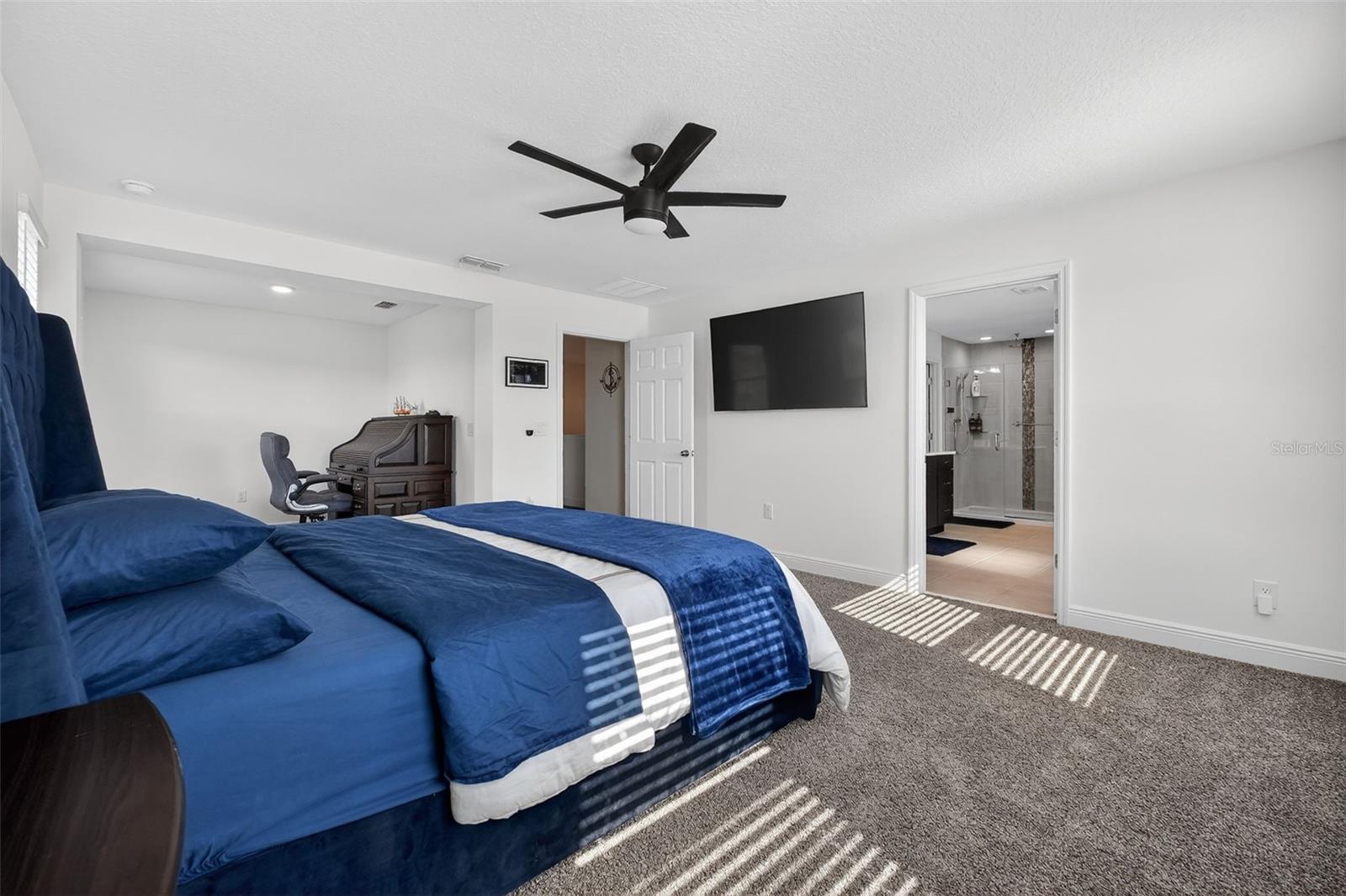 Image 35 of 62 For 6022 Sierra Crown Street