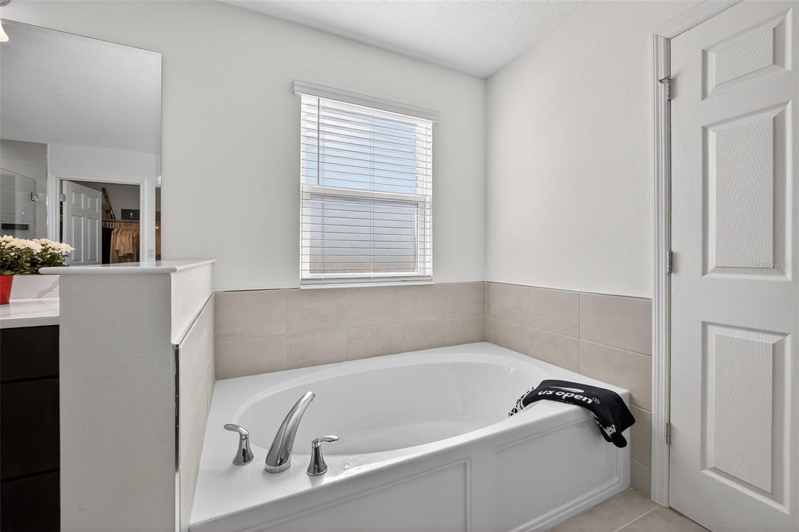 Image 39 of 62 For 6022 Sierra Crown Street